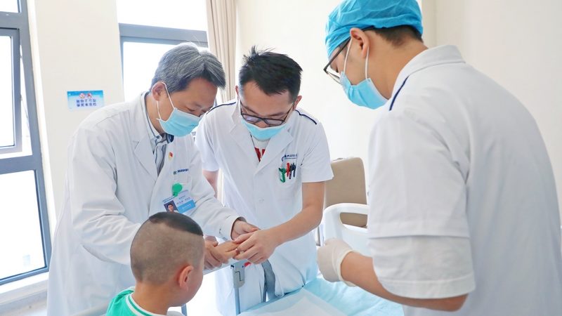 康复治疗设备，如何选择合适的厂家直销批发？**
